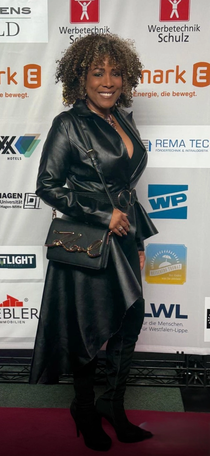 Brug – Shirley Brug