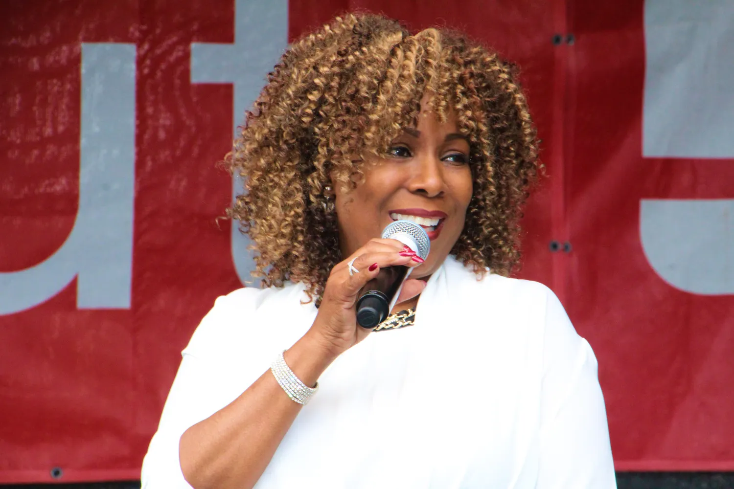 Brug – Shirley Brug