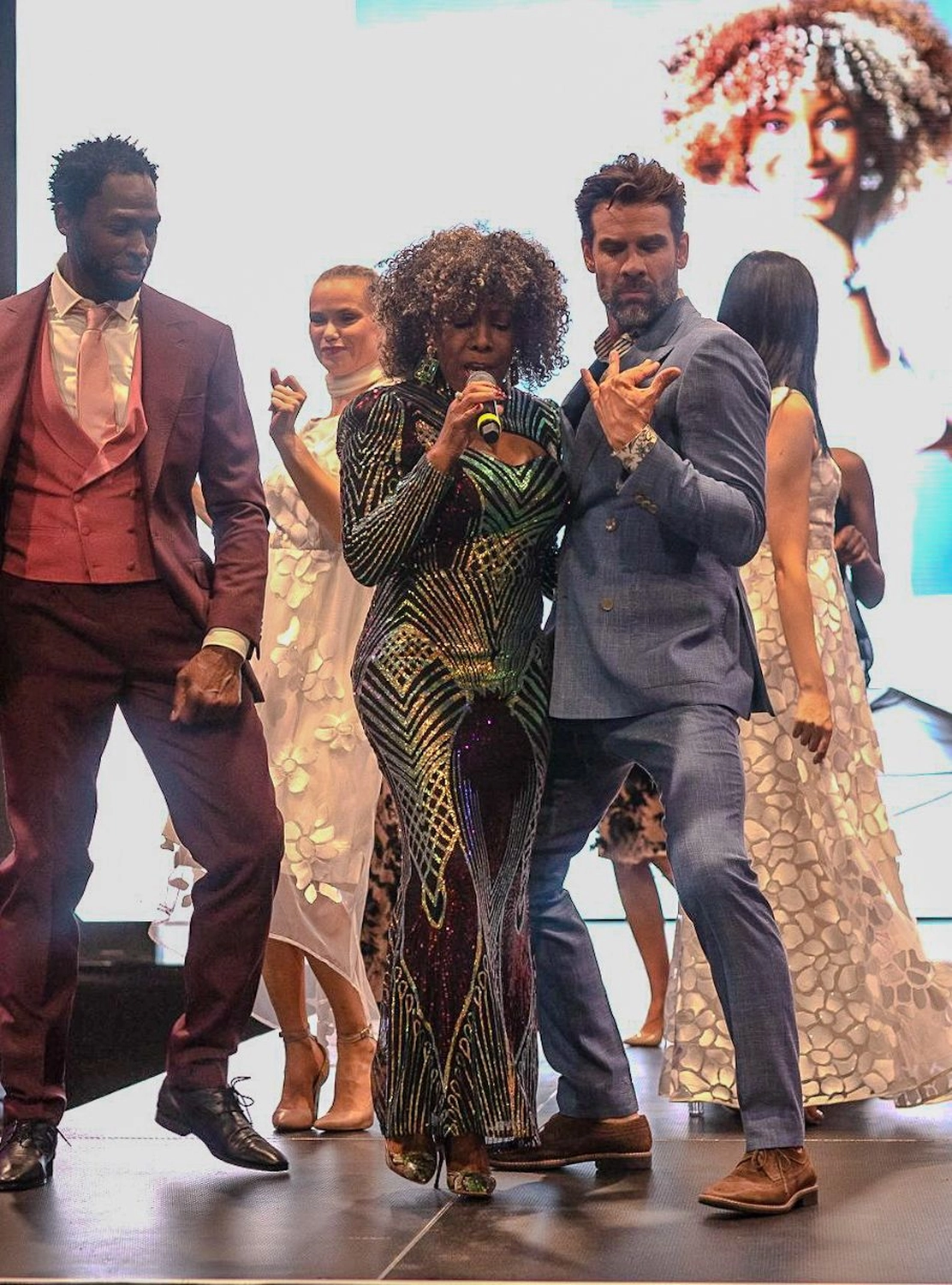 Brug – Shirley Brug